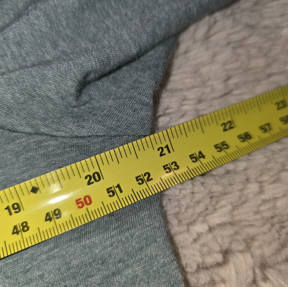 Johnny Was embroidered Blue/Green 3/4 Sleeve Pull Over Top Shirt Size Medium - Picture 9 of 10